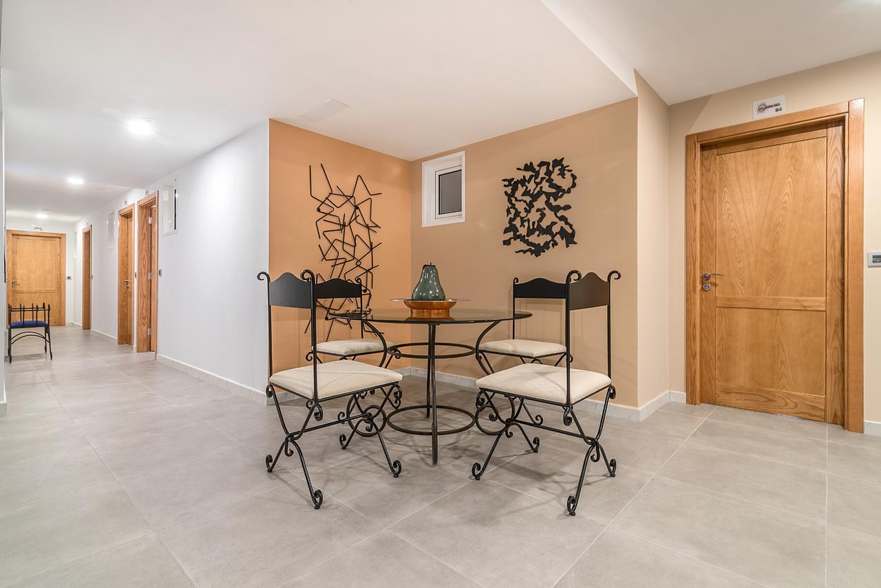 Sol Mogan Suites - Adults Only Пуэрто-де-Моган Экстерьер фото
